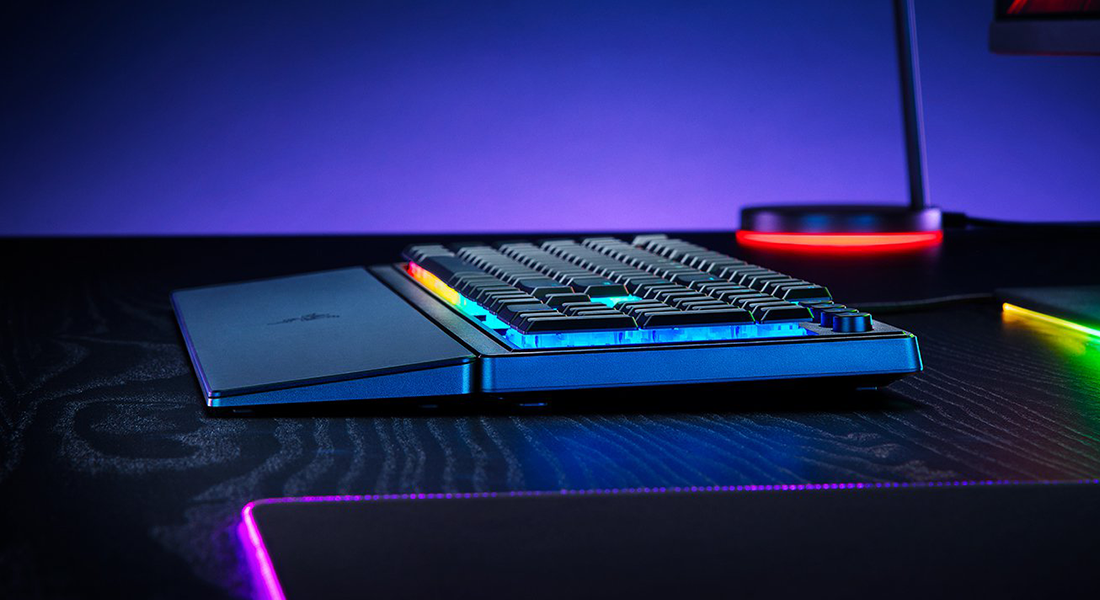 کیبورد گیمینگ ریزر مدل Ornata V3