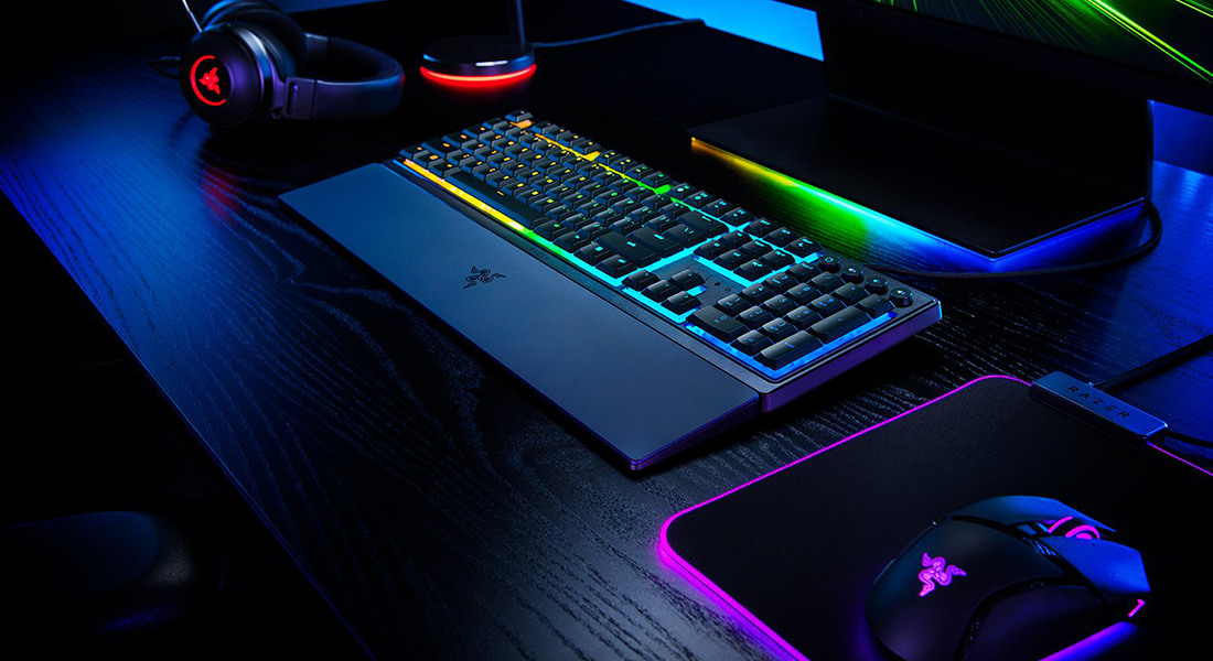 کیبورد گیمینگ ریزر مدل Ornata V3