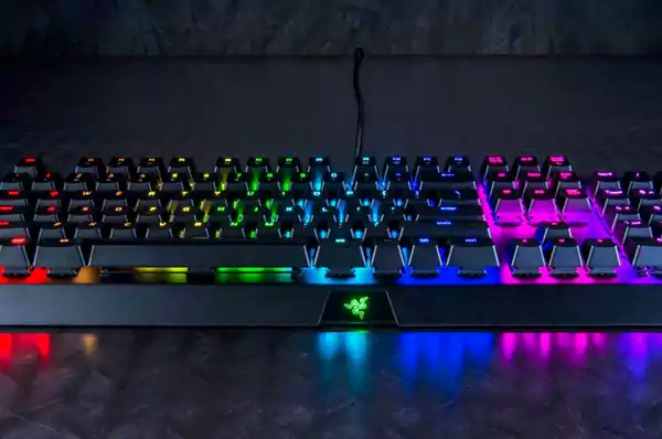 کیبورد گیمینگ ریزر Razer BlackWidow X Chroma